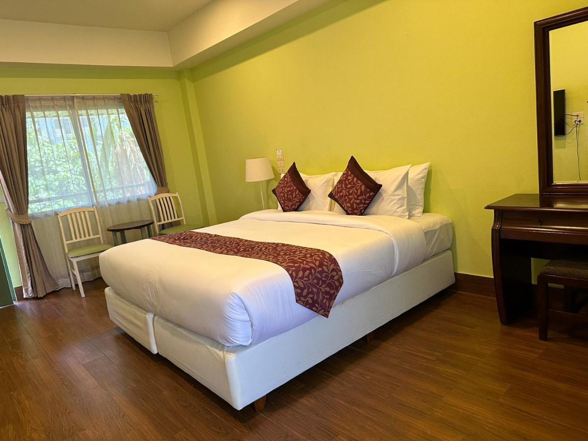 Hotel The One Sabai Living Pattaya Extérieur photo