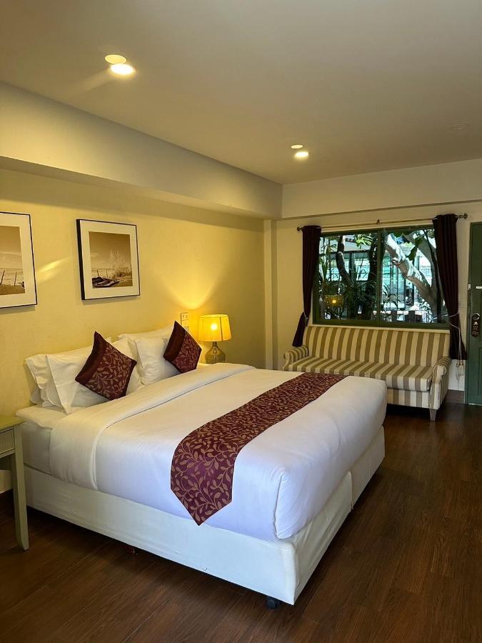 Hotel The One Sabai Living Pattaya Extérieur photo
