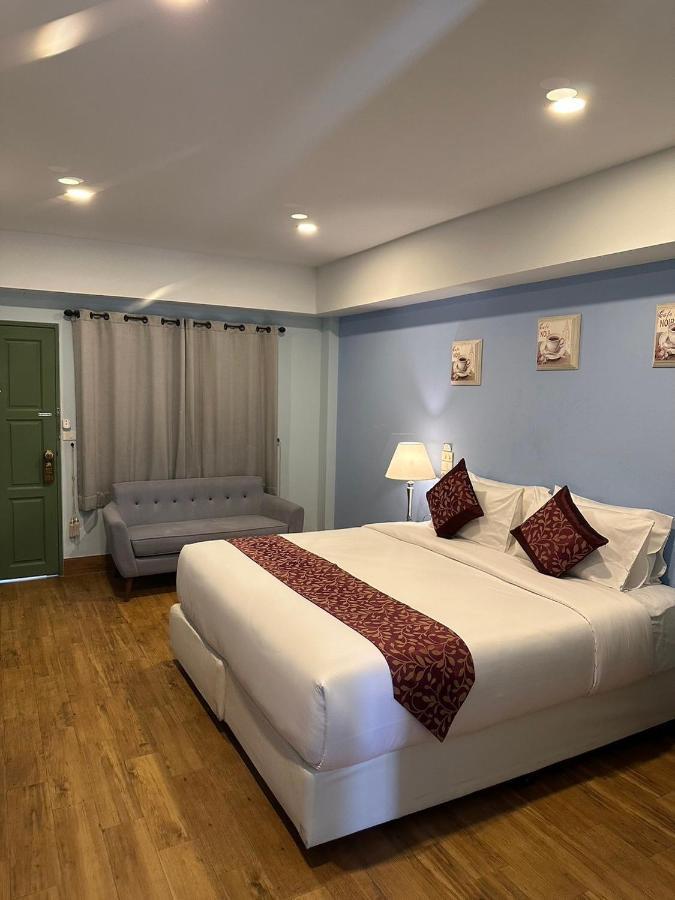 Hotel The One Sabai Living Pattaya Extérieur photo