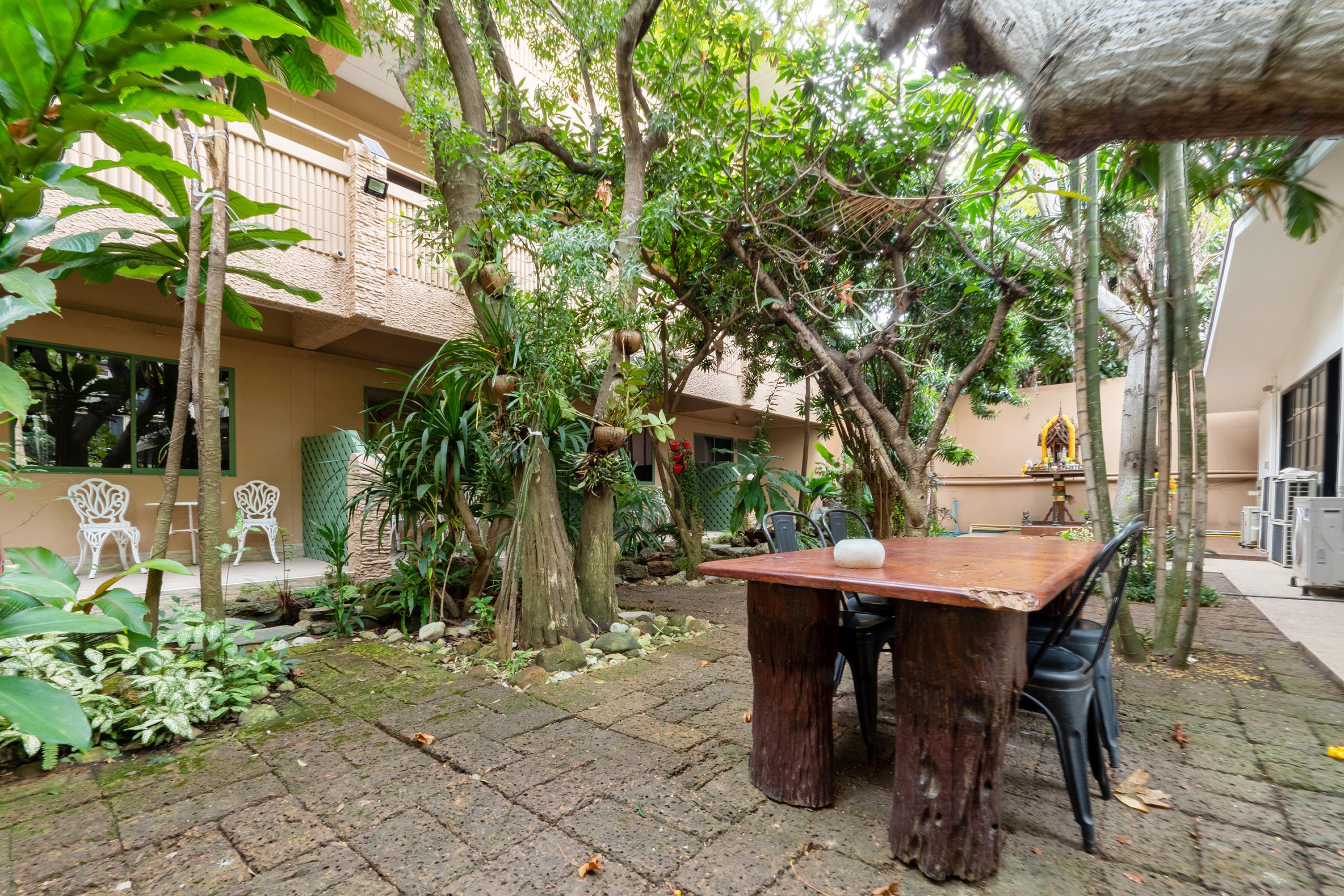 Hotel The One Sabai Living Pattaya Extérieur photo